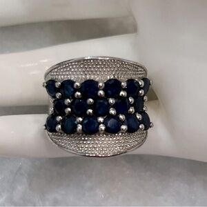 Madagascar Blue Sapphire Sterling Silver Concave Ring